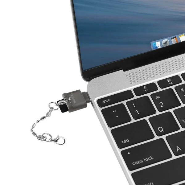 [IUSB-CARD-C039] Lettore OTG di MicroSD Connettore USB-C™ con Portachiavi