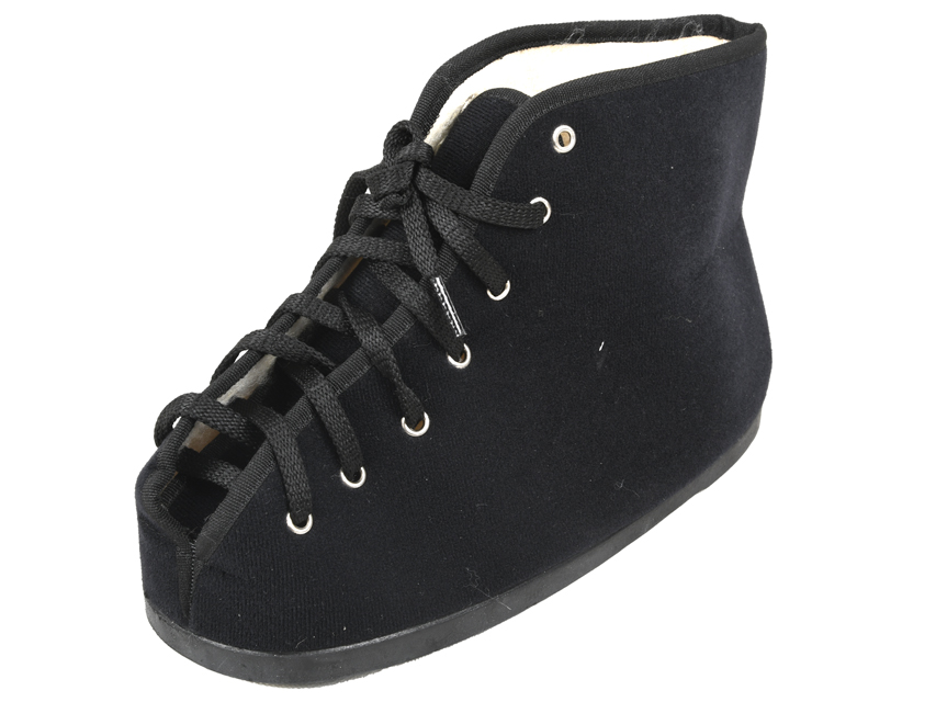 [28641] SCARPA GESSO misura 47